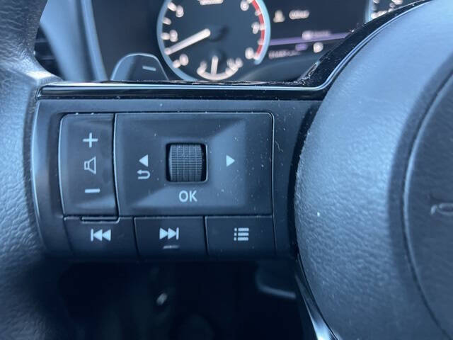 2022 Nissan Rogue SV