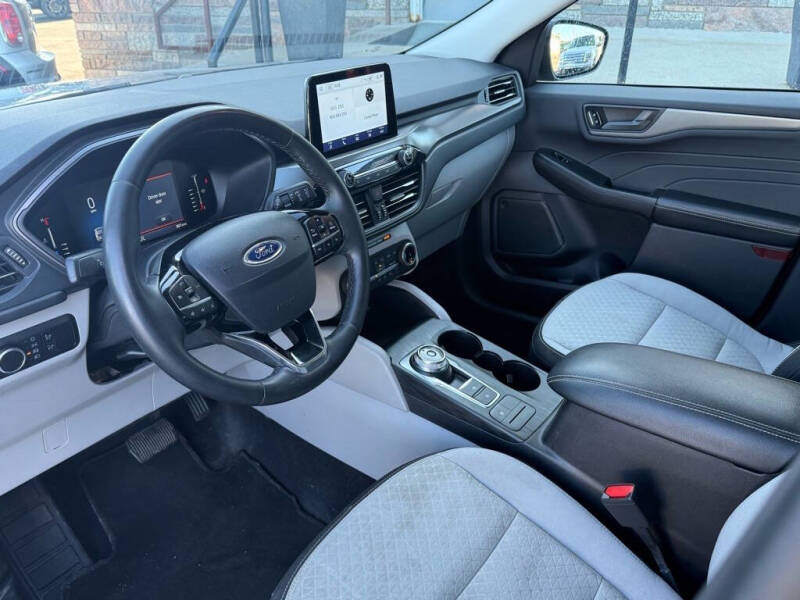 2023 Ford Escape Hybrid Active