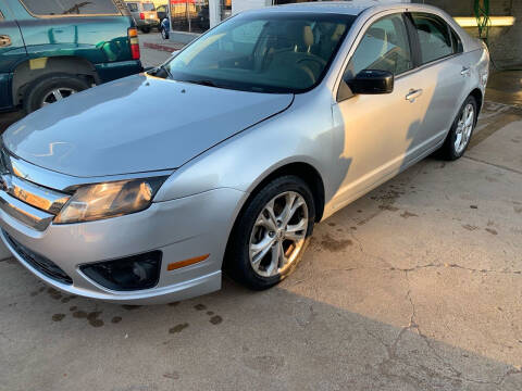 2012 Ford Fusion for sale at FIRST CHOICE MOTORS in Lubbock TX