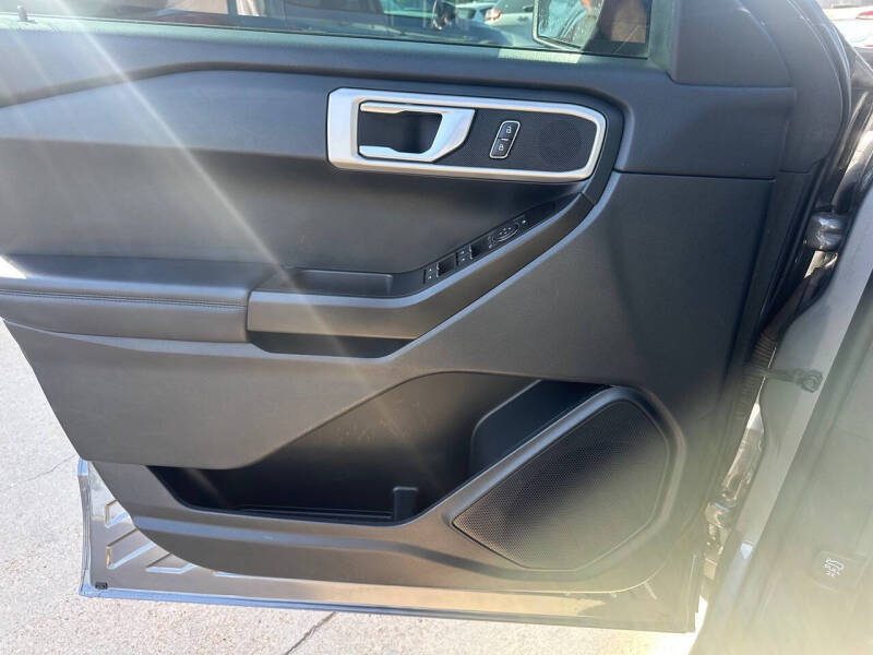 2021 Ford Explorer
