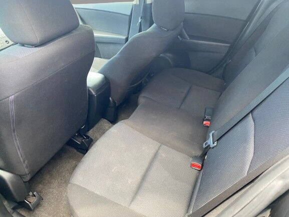 2011 Mazda MAZDA3 i Sport