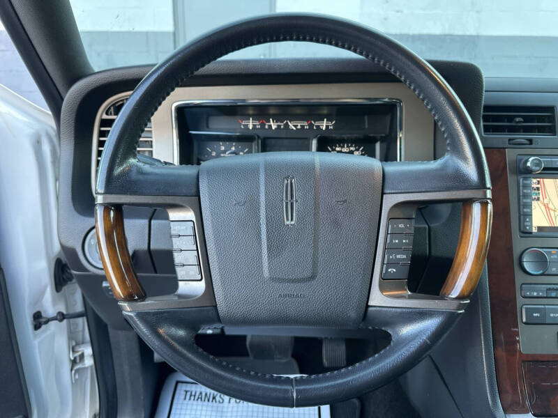 2014 Lincoln Navigator