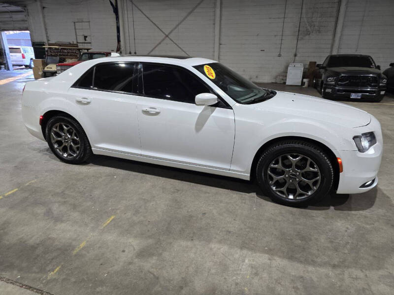 2015 Chrysler 300 S