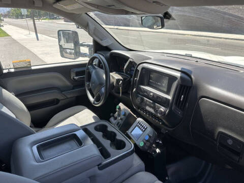 2020 International CV515