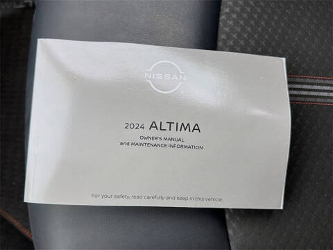 2024 Nissan Altima 2.5 SR
