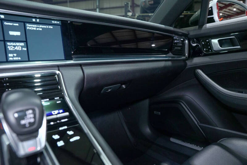 2018 Porsche Panamera 4S