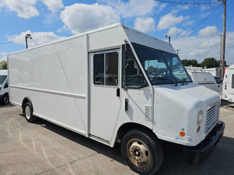 2016 Ford Stripped Chassis