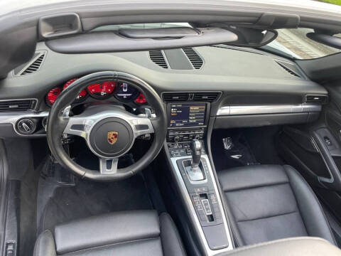 2016 Porsche 911 Carrera 4S