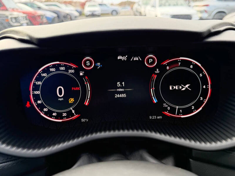 2021 Aston Martin DBX