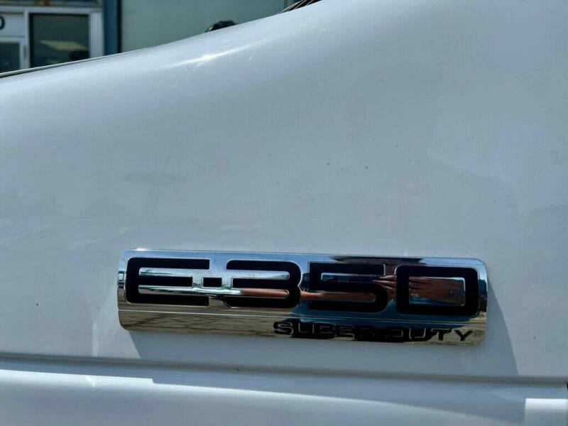 2023 Ford E-Series
