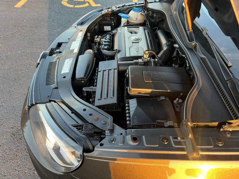 2012 Volkswagen Eos Executive SULEV