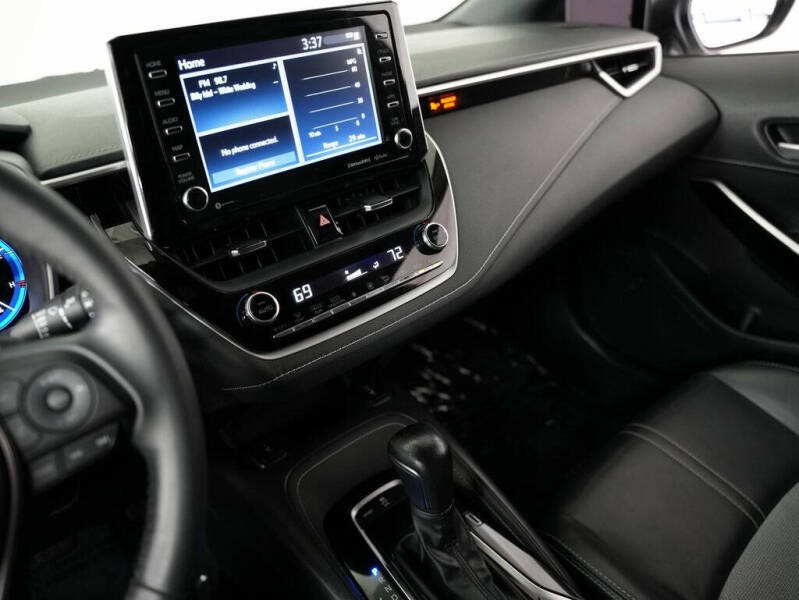 2022 Toyota Corolla Hatchback XSE