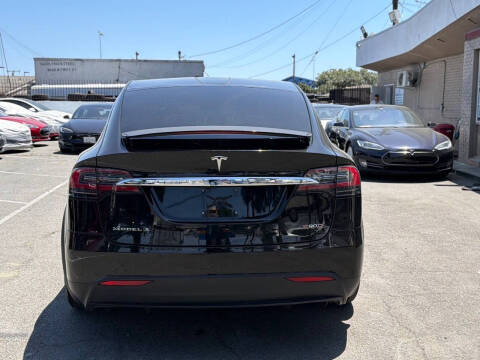 2016 Tesla Model X P90D