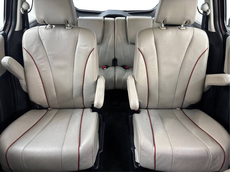 2012 Mazda MAZDA5 Grand Touring