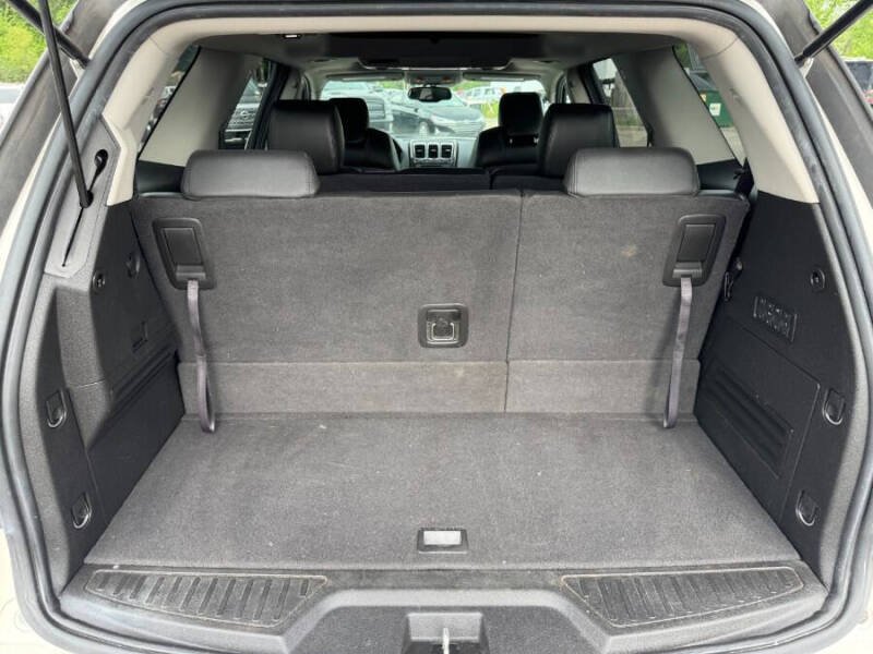 2011 GMC Acadia Denali