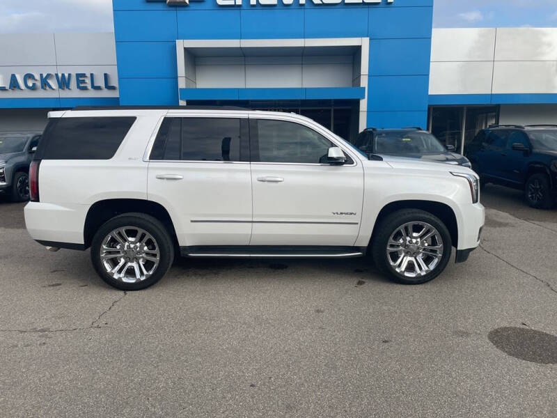 2017 GMC Yukon SLT