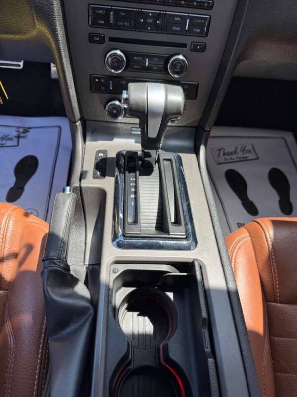 2010 Ford Mustang V6