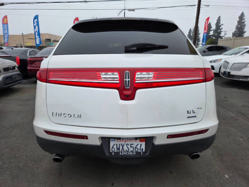 2012 Lincoln MKT EcoBoost