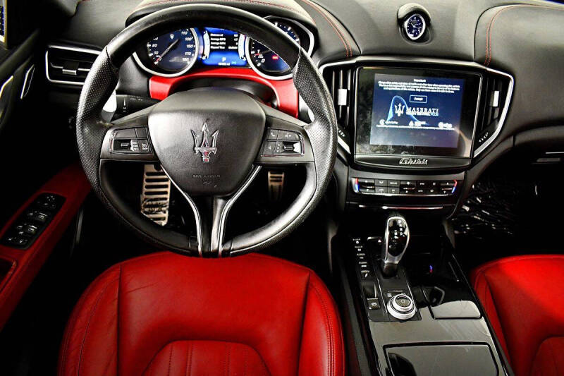 2017 Maserati Ghibli S