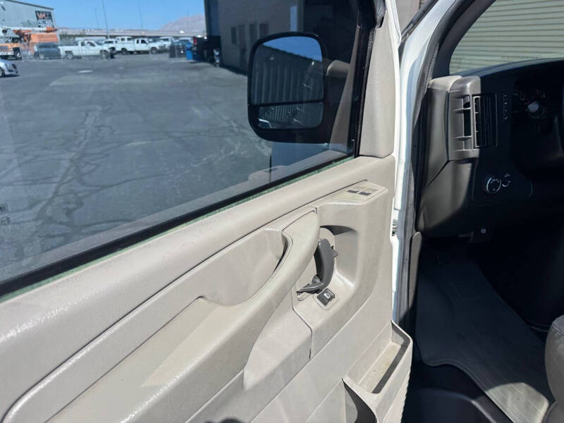 2015 Chevrolet Express 2500