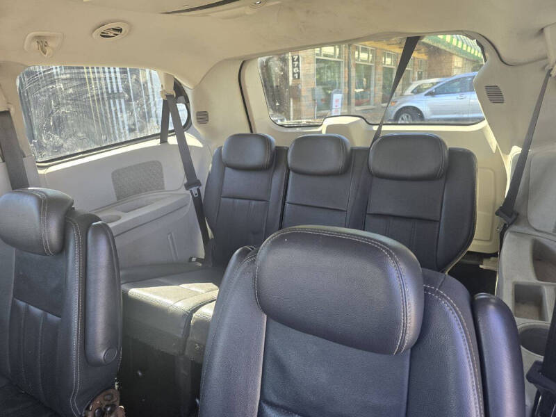 2009 Dodge Grand Caravan SXT