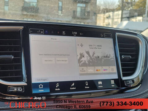 2026 Chrysler Pacifica Select