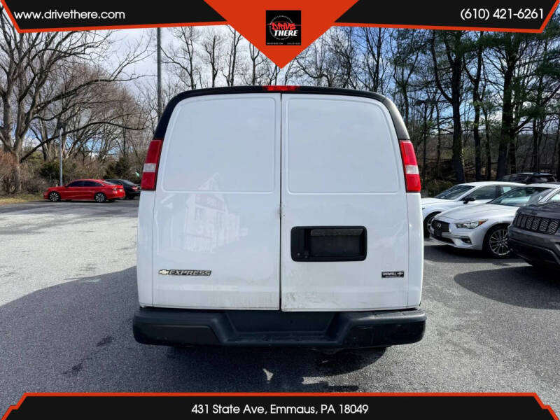 2018 Chevrolet Express 2500