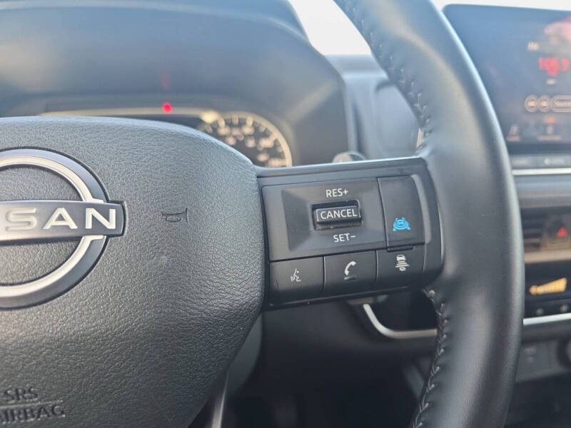 2025 Nissan Rogue SV