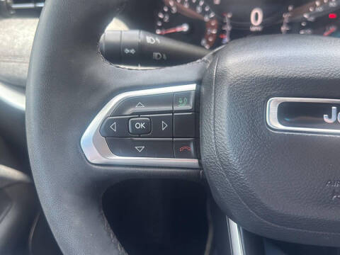 2023 Jeep Compass Latitude Lux