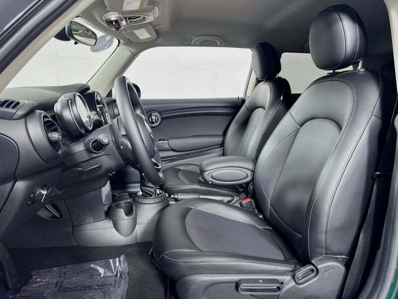 2015 MINI Hardtop 2 Door Cooper