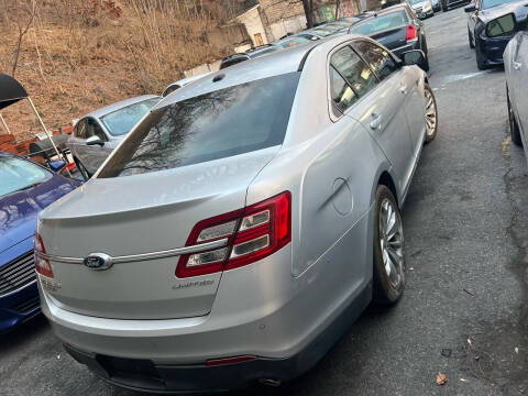 2013 Ford Taurus Limited