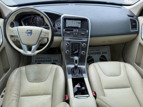 2016 Volvo XC60 T5 Drive-E Premier