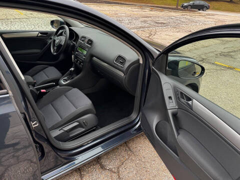 2014 Volkswagen Golf 2.5L PZEV