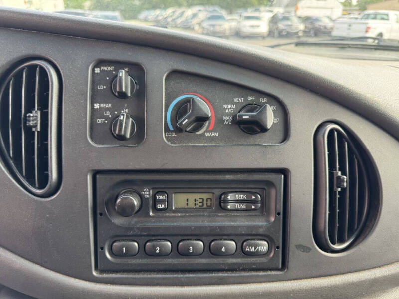 2007 Ford E-Series E-250