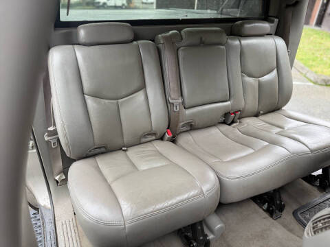 2005 Chevrolet Avalanche 2500 LT