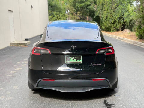 2023 Tesla Model Y Performance