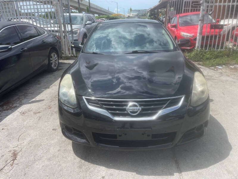 2011 Nissan Altima 3.5 SR