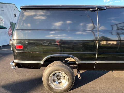 1978 GMC VAN DURA 35