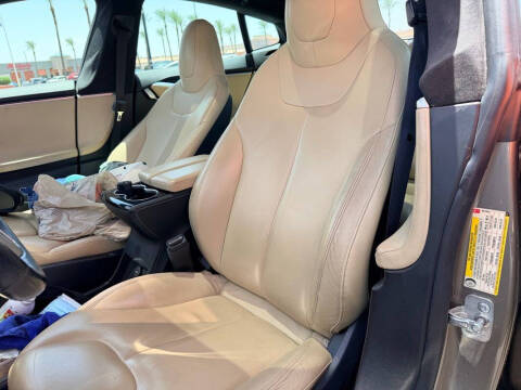 2014 Tesla Model S 85