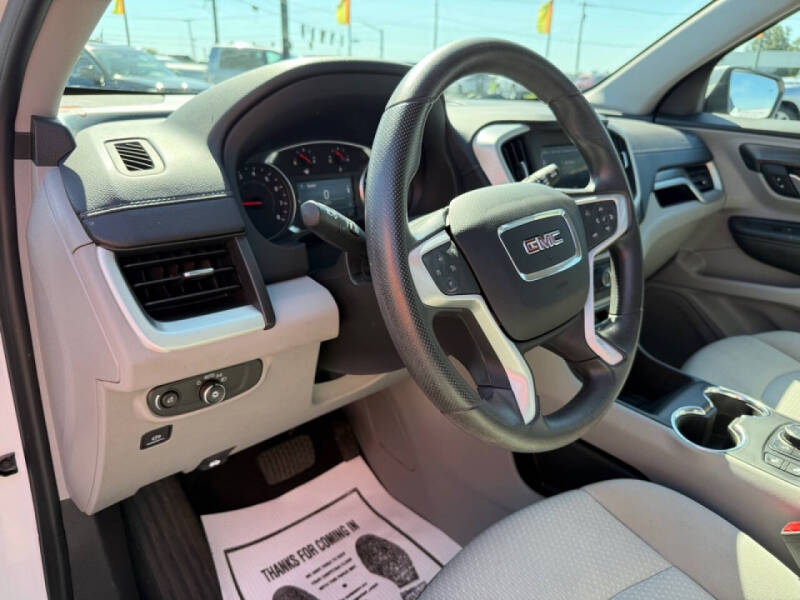 2023 GMC Terrain SLE