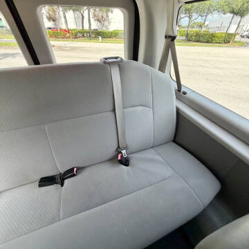 2008 Ford E-Series E-350 SD XLT