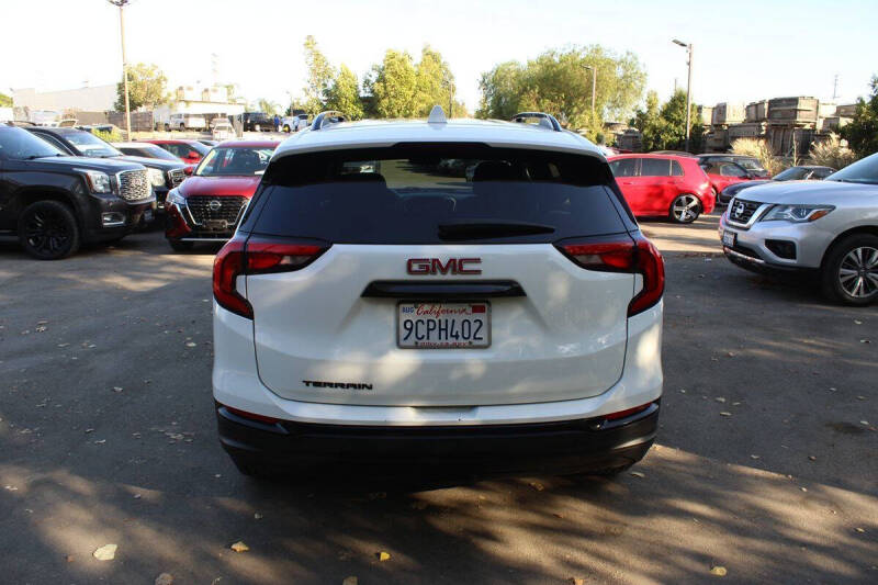 2020 GMC Terrain SLE