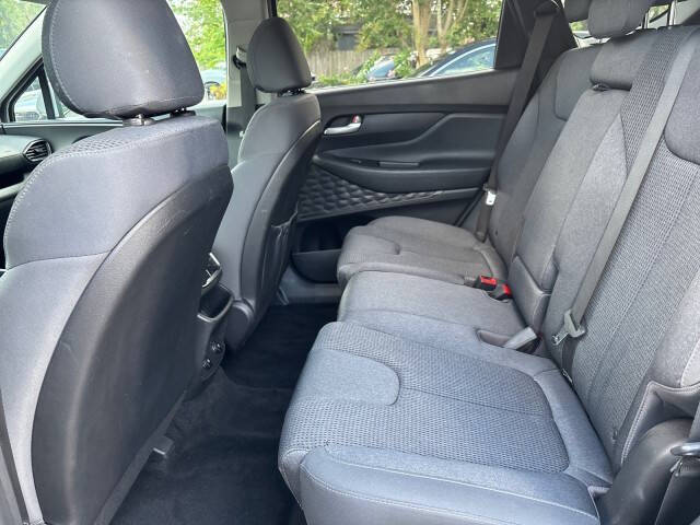 2020 Hyundai Santa Fe SE