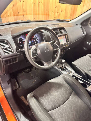 2020 Mitsubishi Outlander Sport ES