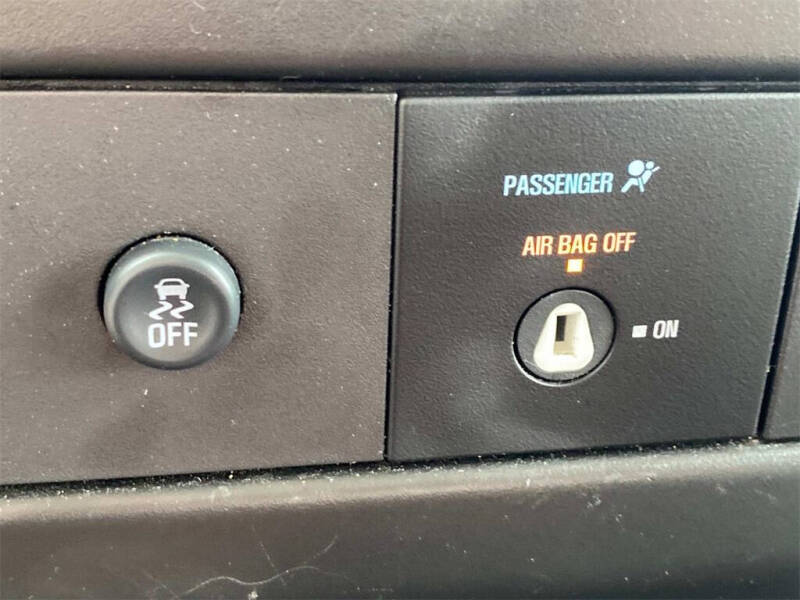 2023 Chevrolet Express 2500