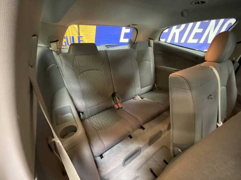 2016 Chevrolet Traverse LS