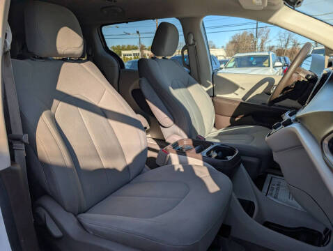 2018 Chrysler Pacifica Touring Plus