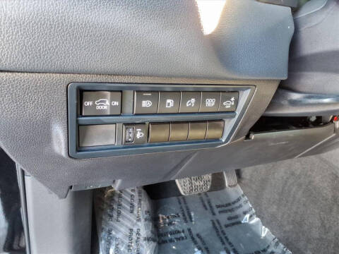 2025 Toyota Sequoia SR5