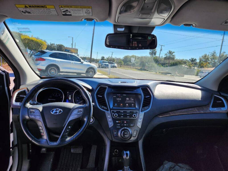 2017 Hyundai Santa Fe Limited