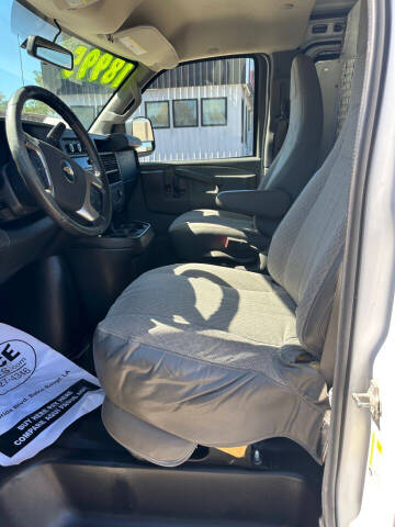 2016 Chevrolet Express 2500